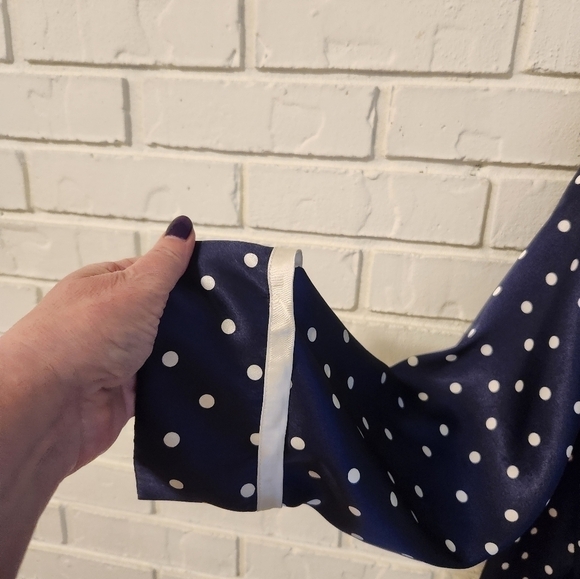 Victoria Secret Pajama Top - Picture 8 of 8